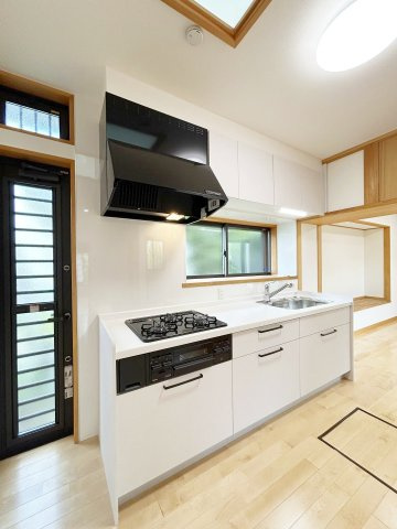 下野市仁良川　中古戸建のキッチン