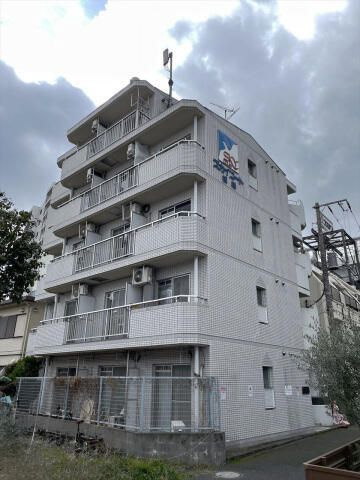 スカイコート板橋の外観