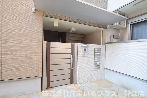 フジパレス深江橋Ⅴ番館のエントランス