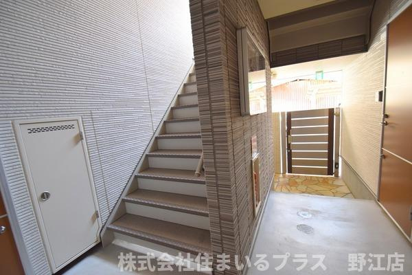 フジパレス深江橋Ⅴ番館のロビー