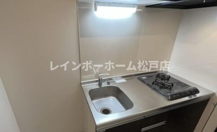 ジーメゾン松戸六実ビアン特典：仲介手数料が半額です!!のキッチン|使いやすいキッチンです