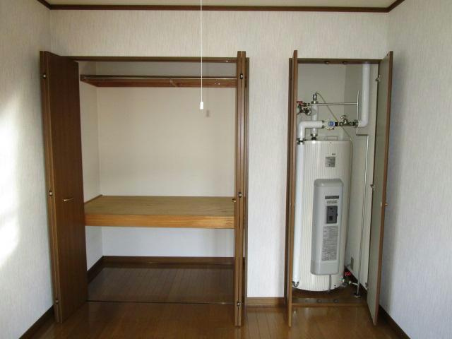インペリアル花園の収納