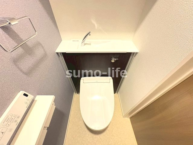 神崎町アパートのトイレ