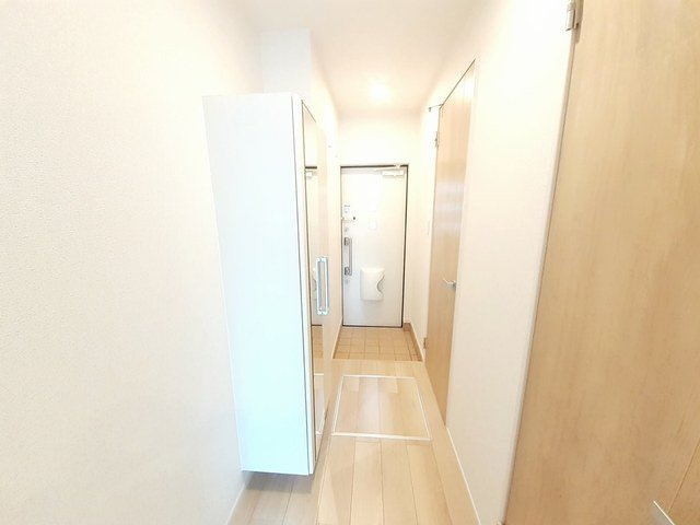 カレントハウスの玄関