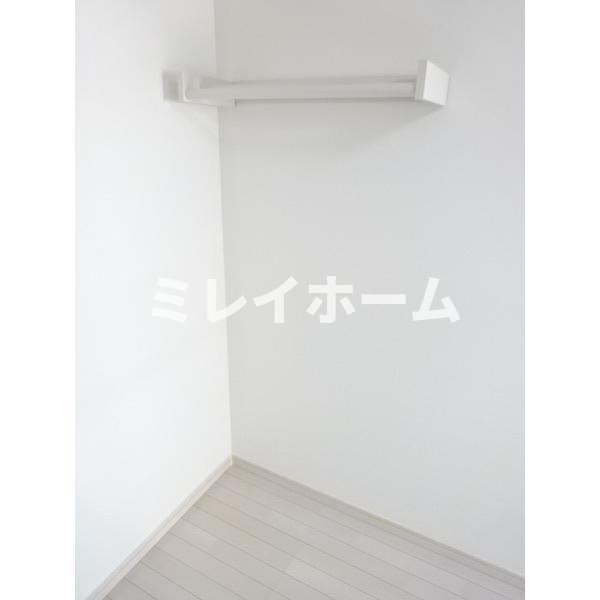 マーレ大森町の収納|同建物内、別のお部屋の参考写真になります。