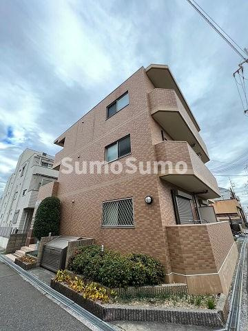 ダイワール武庫川のエントランス