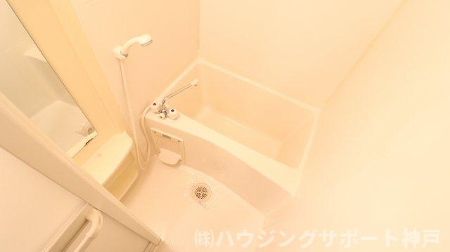 アルコバレーノ白水の浴室
