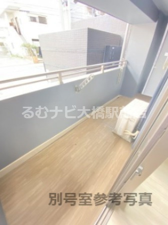 福岡市南区大橋２丁目の賃貸マンションのバルコニー