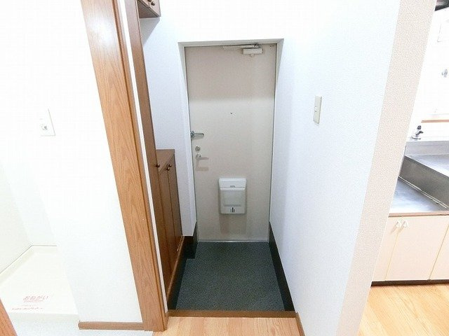 サンハイツＡの玄関
