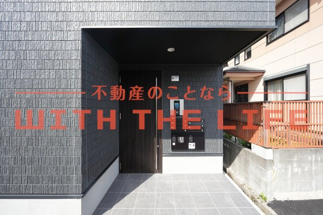 レガリア西町【キャッシュバック対象】のエントランス|建物の内部です