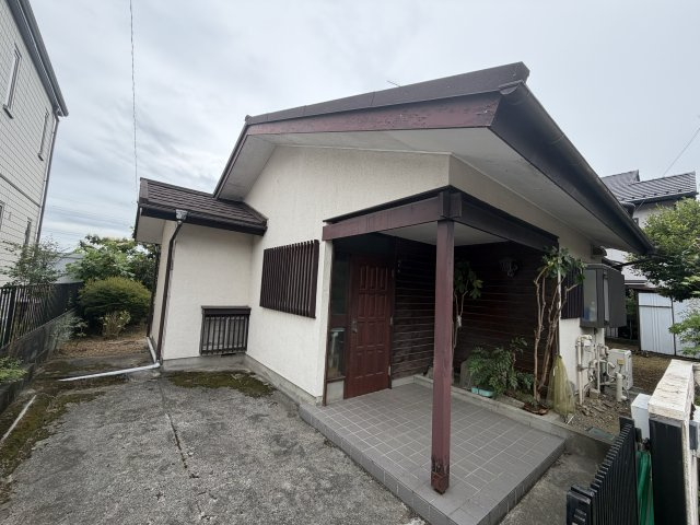 西寺方町　売地の外観|現地家屋の様子です。