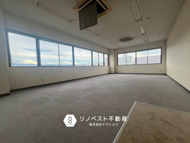 OSSビルディングの内装