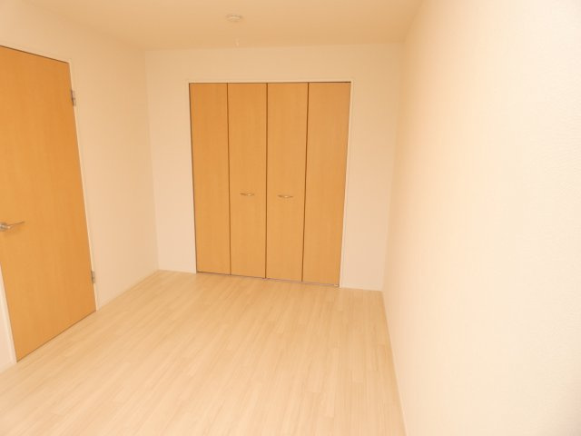 シルフィード三木の洋室