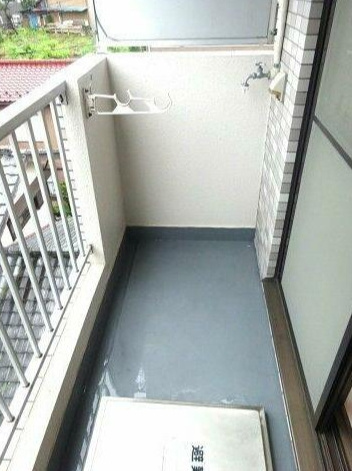 レナジア西堀のバルコニー