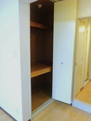 レナジア西堀の収納