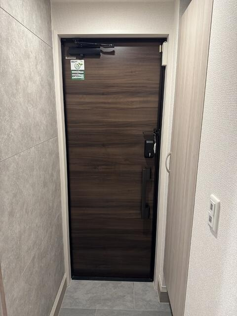 セレスティア細田Aの玄関