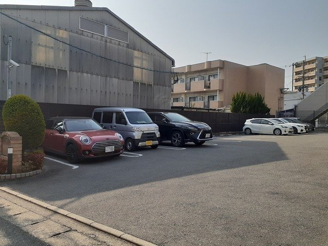 【駐車場】 | ベストハウス金の隈