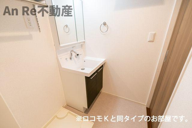 グランピア甚の洗面所