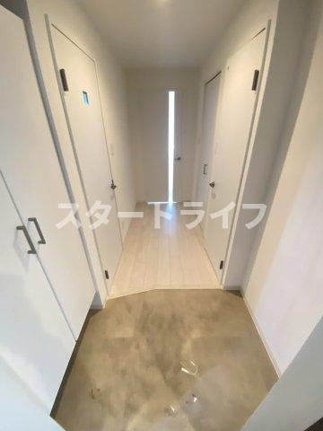 大阪市東淀川区東淡路５丁目の賃貸マンションの玄関