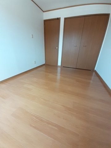 セピアⅡの内装