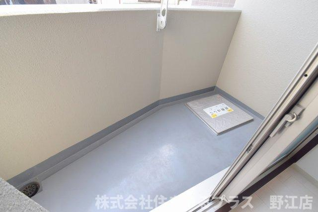 レグルス緑橋のバルコニー