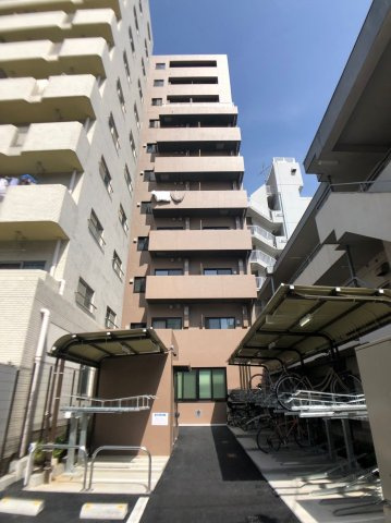 オークレジデンス亀沢の外観
