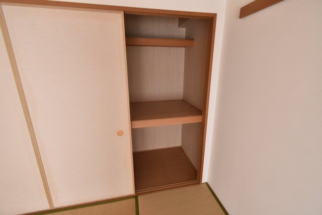 エルドラード上ヶ原2番館の収納