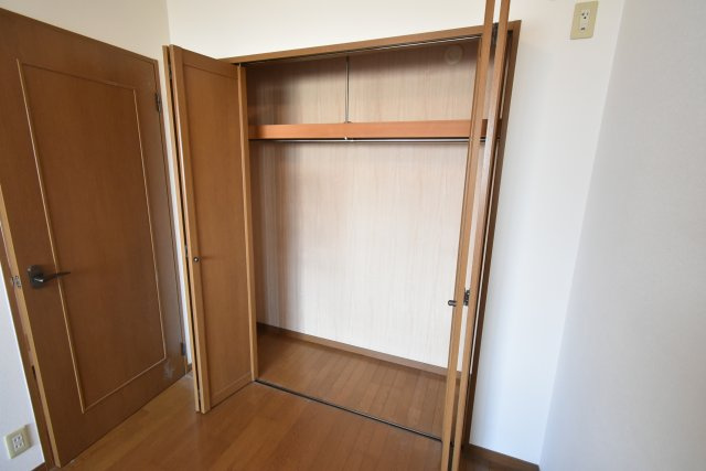 エルドラード上ヶ原2番館の収納