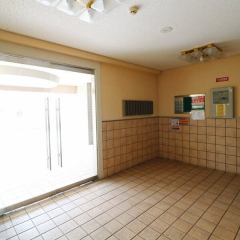 エルドラード上ヶ原2番館のロビー