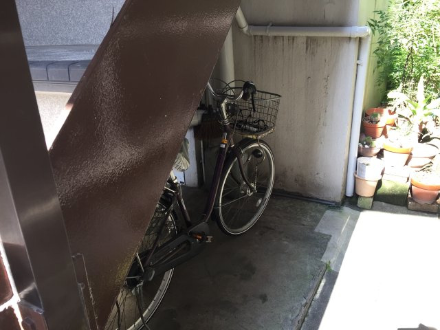 ドエル清光の駐車場|駐輪場