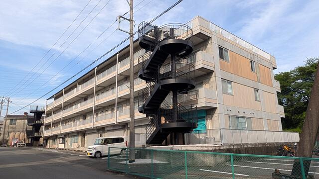 富士市伝法の一棟マンションの外観|建物北側外観