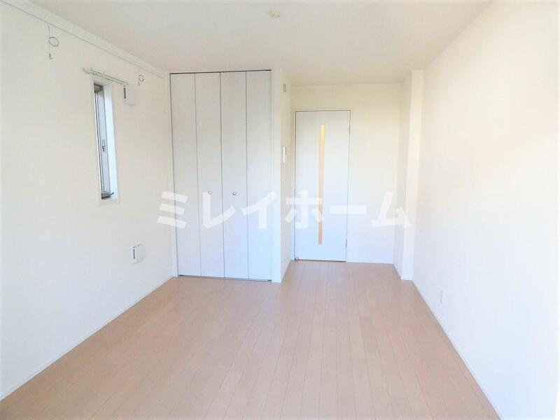 グランデプラノの寝室|同建物内、別のお部屋の参考写真になります。