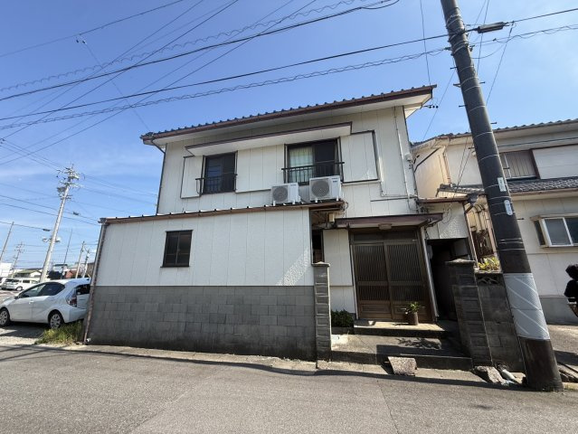 常滑市新開町2丁目　中古戸建の外観