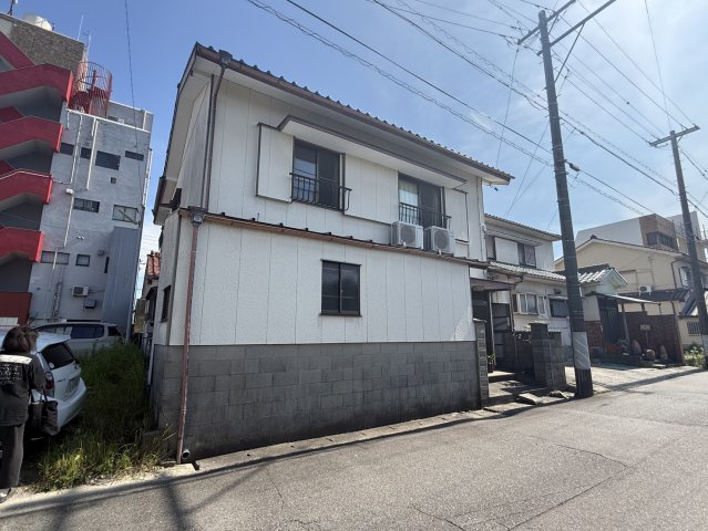 常滑市新開町2丁目　中古戸建の外観