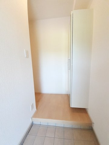 レーヴⅣの玄関