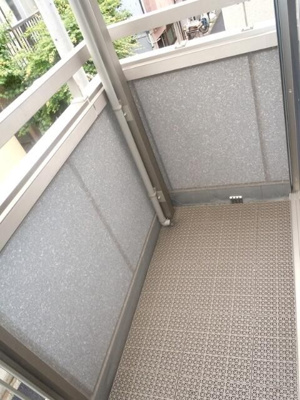 【バルコニー】
