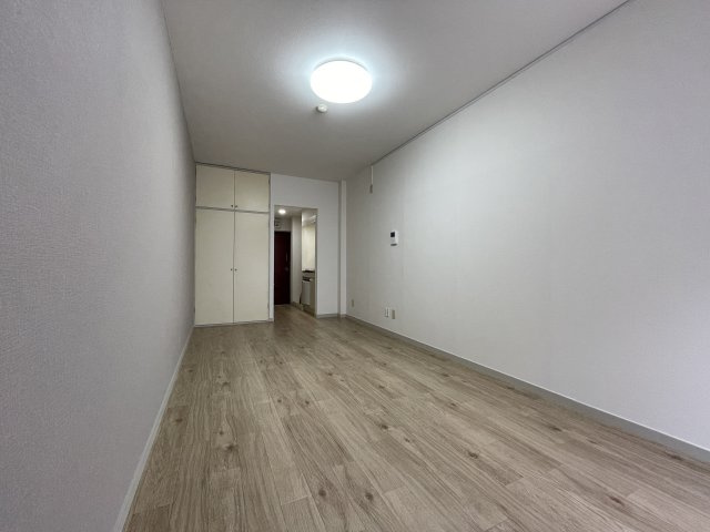 コスモポリタンの洋室