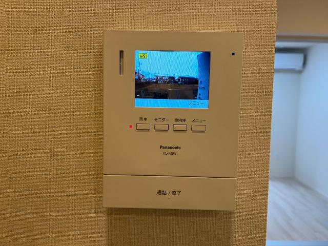 アルバの内装|カメラ付インターホン