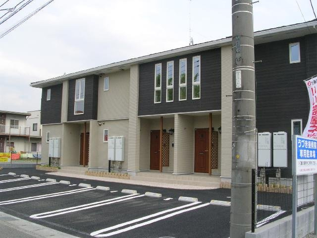 カームリー　ローレルの外観
