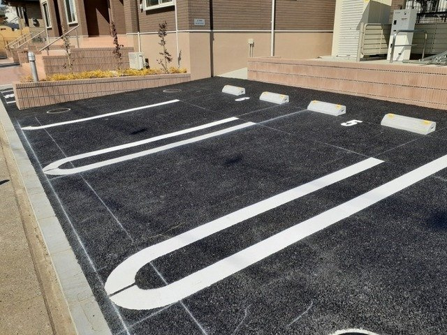 ミーサの駐車場