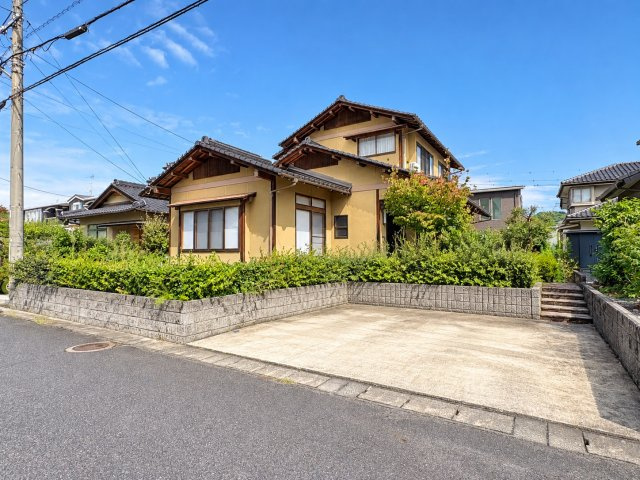 米子市錦海町２丁目　中古住宅