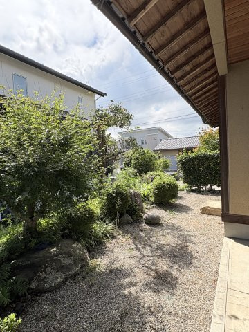 米子市錦海町２丁目　中古住宅の庭