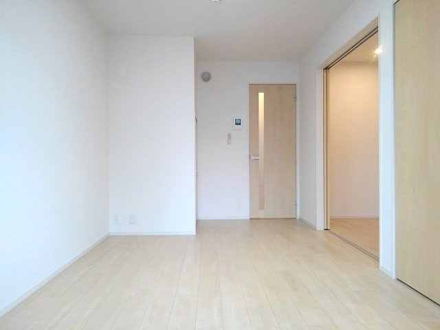 花音名西のその他