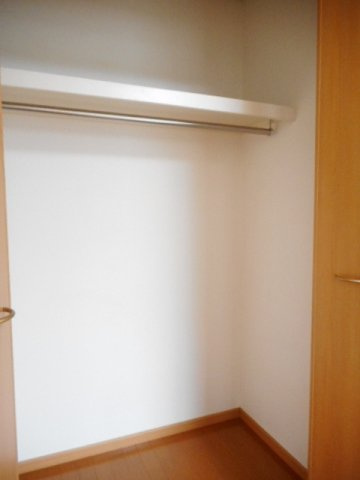 ノイ．グランツ　Ｍ．Ⅱの収納