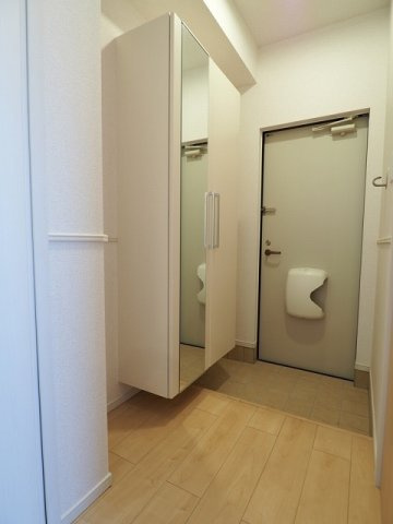 ストーンズ下松ＯＺの玄関