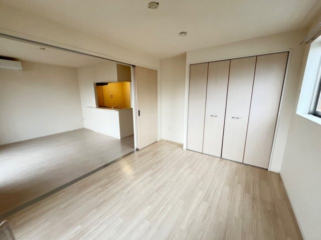 グランディールの洋室|※同タイプの部屋写真です