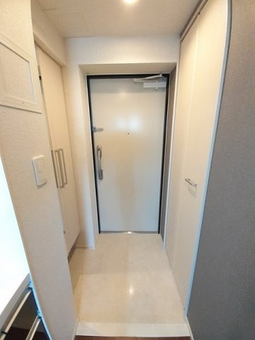 ヴィラージュ柴又の玄関
