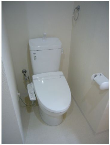 リーノ新宿若松町のトイレ|コンパクトで使いやすいトイレです