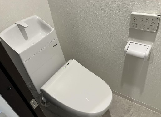 POTHOS呉本通のトイレ