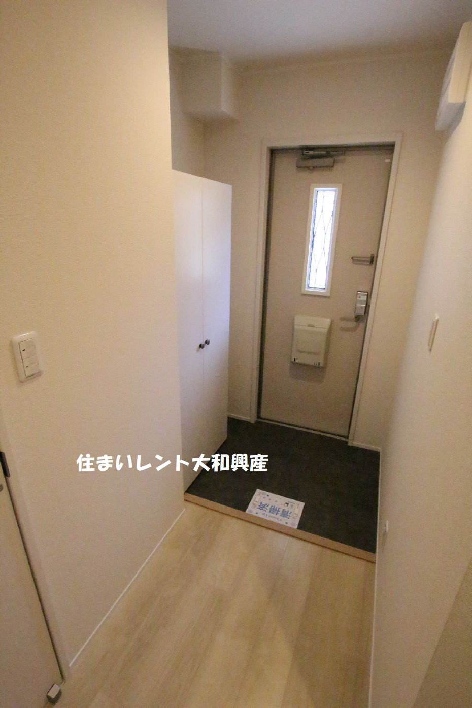 クアトロ　フェリチータの玄関